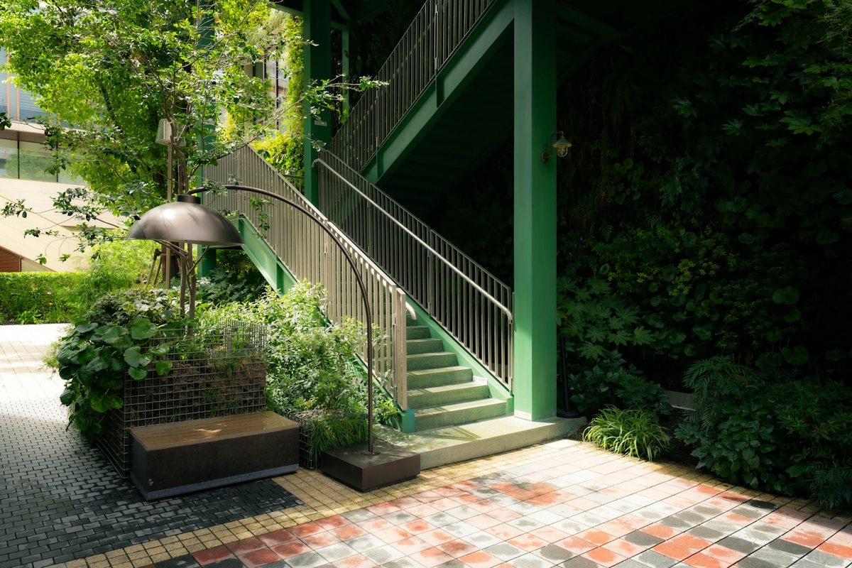 Les tendances du jardinage urbain à suivre cette saison